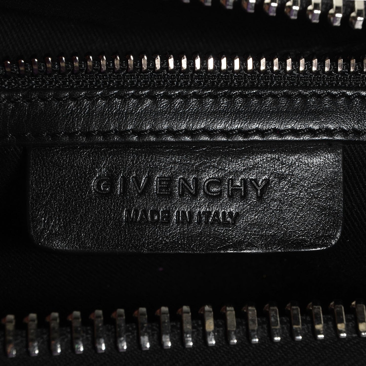 Sugar Goatskin Small Antigona Black