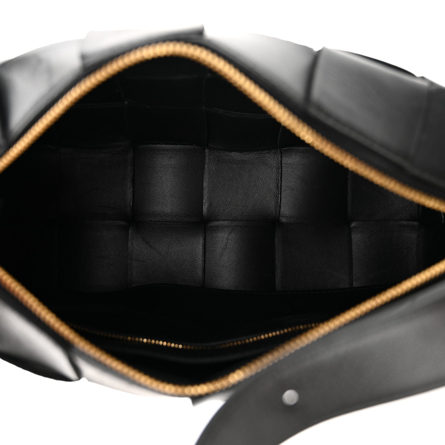 Bottega Veneta Lambskin Maxi Intrecciato Brick Cassette Bag Black 5 of 15