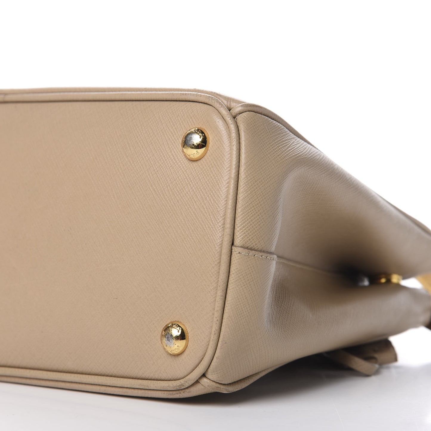 Saffiano Small Galleria Double Zip Tote Sabbia