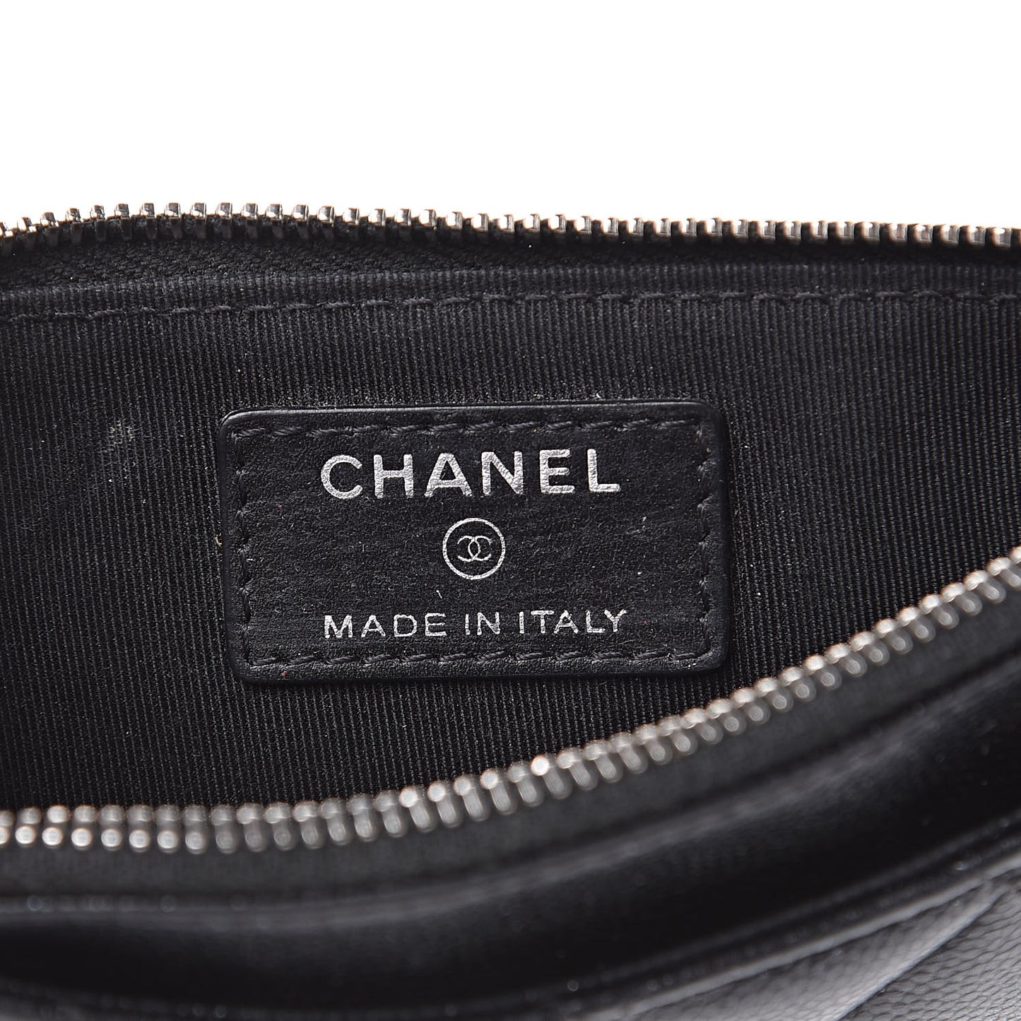 Iridescent Caviar Quilted Classic Zip Pouch Black