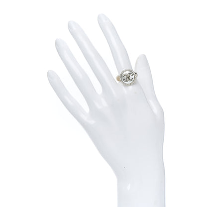 Chanel Pearl CC Ring 7 Gold White 2 of 5
