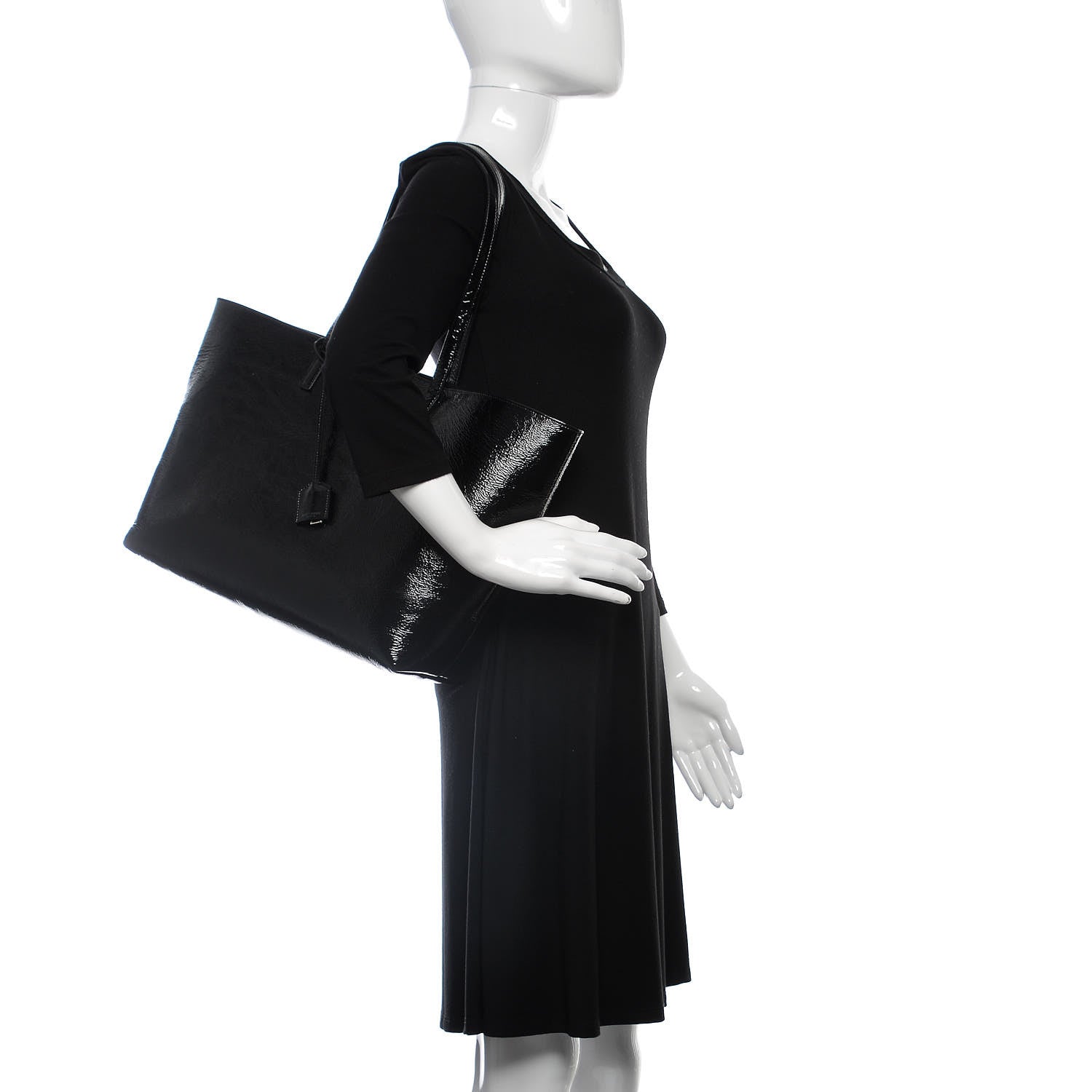 Saint Laurent Patent Calfskin Large Shopping Tote Black 2 of 12