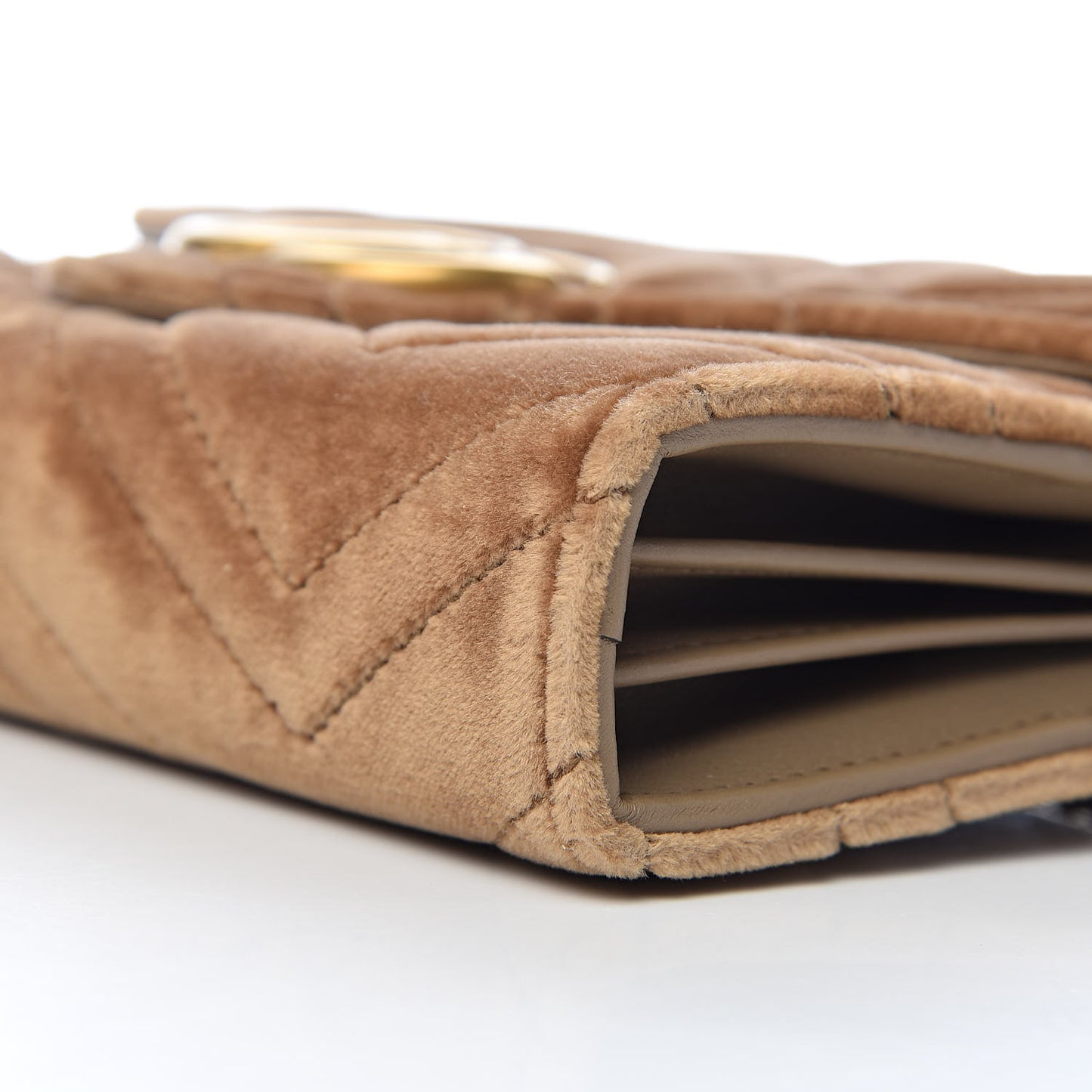 Velvet Matelasse GG Marmont Chain Wallet Taupe
