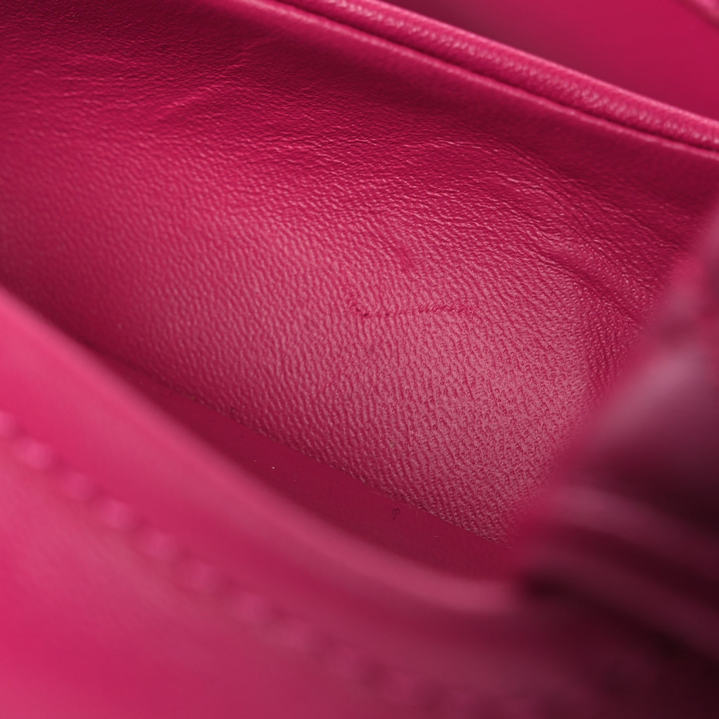 Lambskin Quilted CC Turnlock Loafers 39 Fuchsia