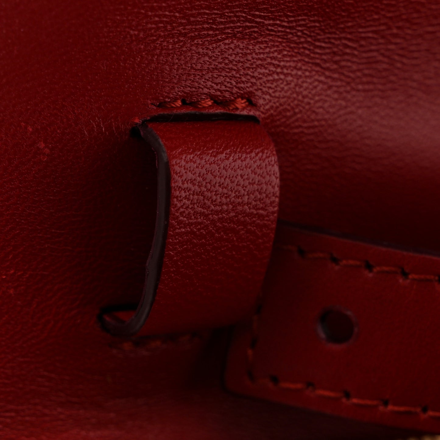 Box Calfskin Medium Classic Box Flap Bag Red