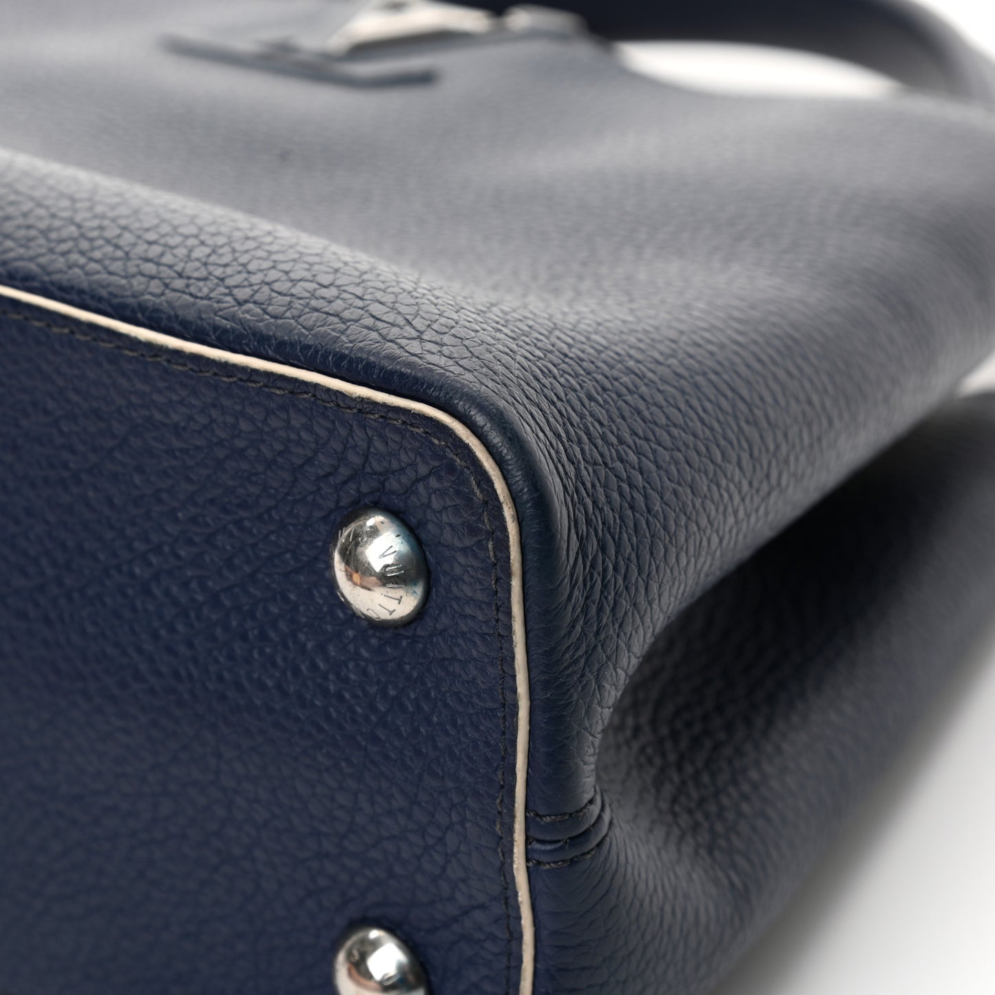 Taurillon Capucines PM Blue White