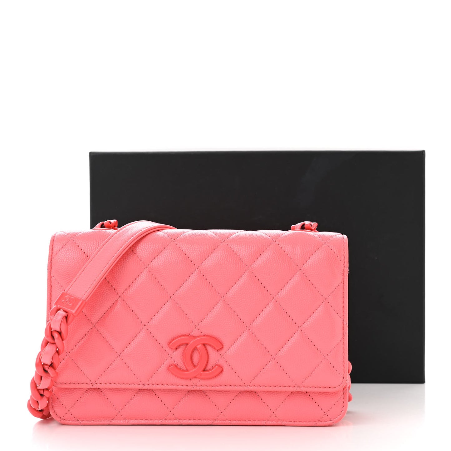 Caviar Quilted My Everything Wallet On Chain WOC Dark Coral