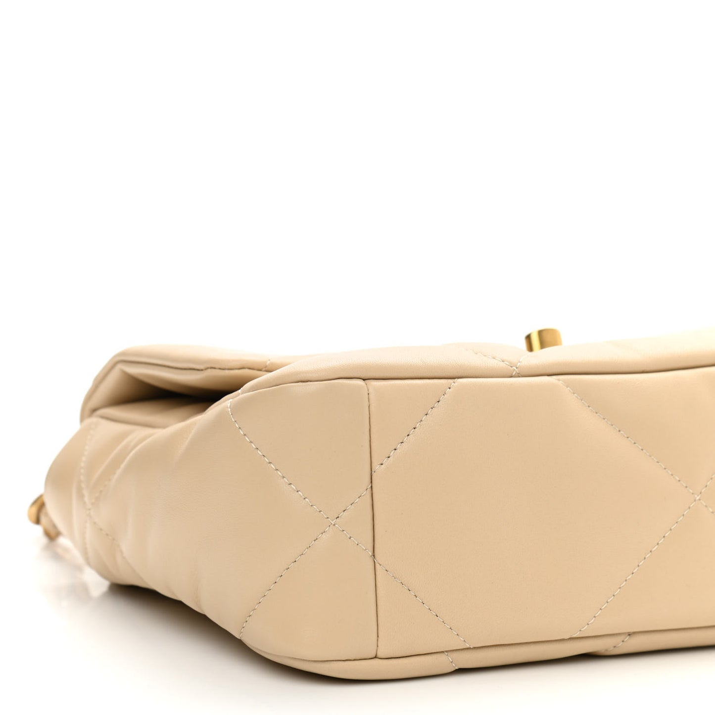 Lambskin Quilted Medium Chanel 19 Flap Beige