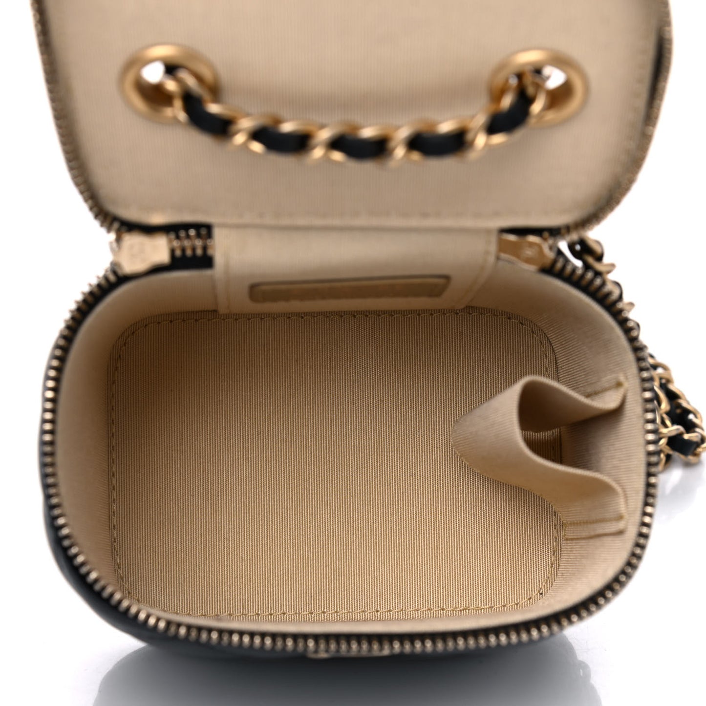 Lambskin Quilted Mini Pearl Crush Vanity Case With Chain Black
