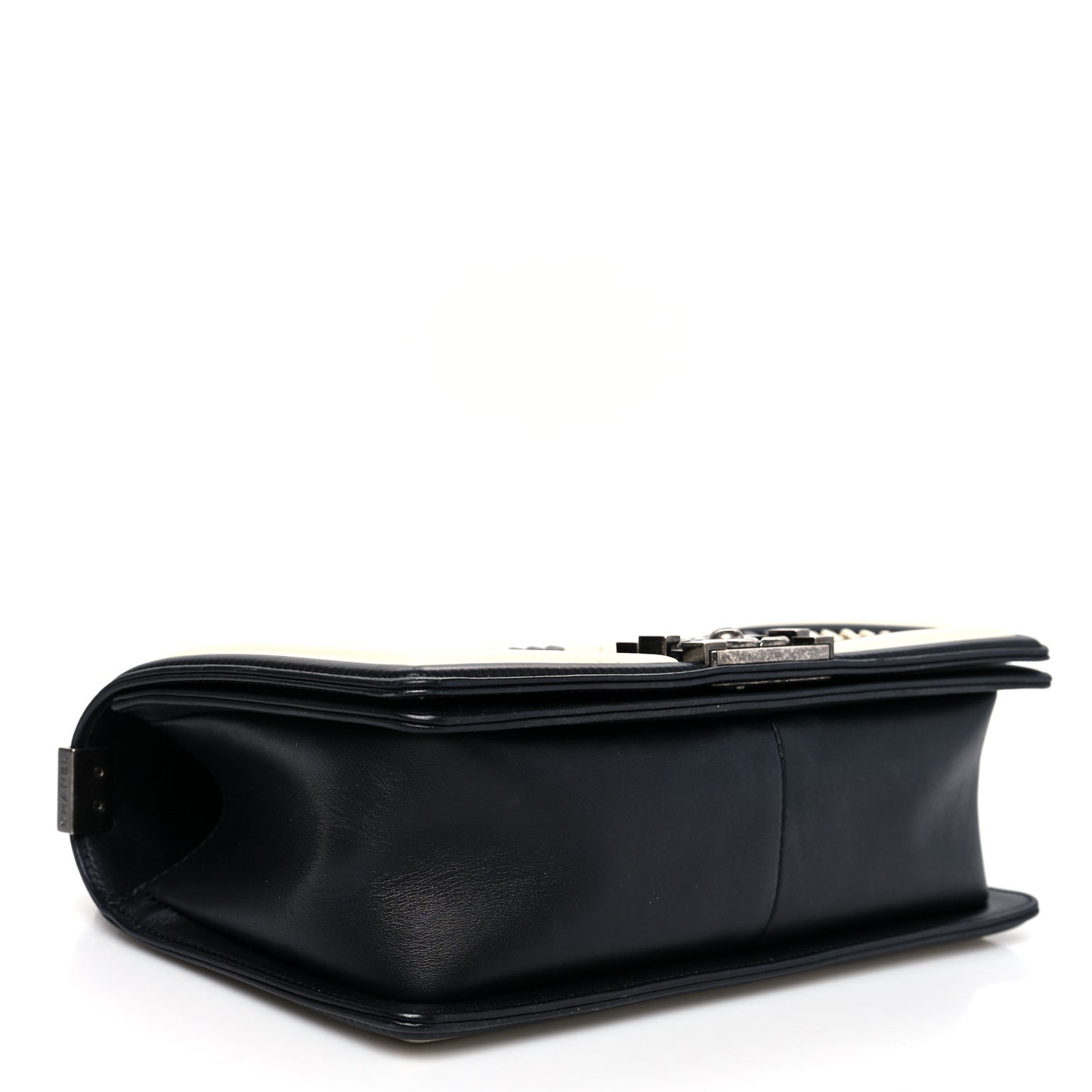 Calfskin Pleated Medium Boy In Rome Flap Black White