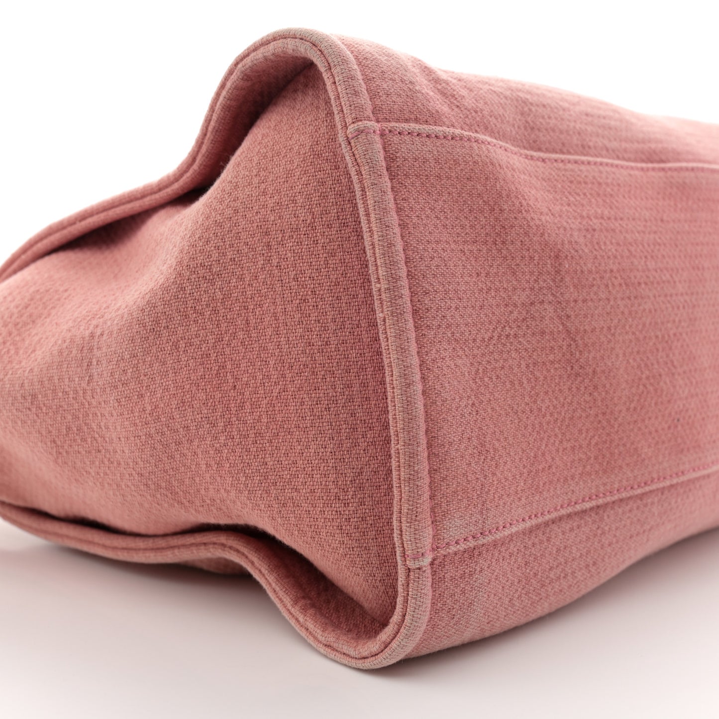 Canvas Medium Deauville Tote Red