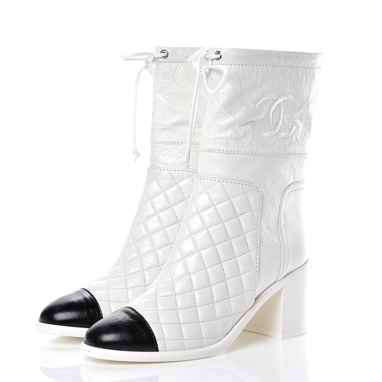 Crumpled Calfskin Quilted Cap Toe Short Boots 37.5 White Black