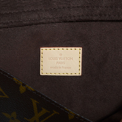 Louis Vuitton Monogram Metis 6 of 7