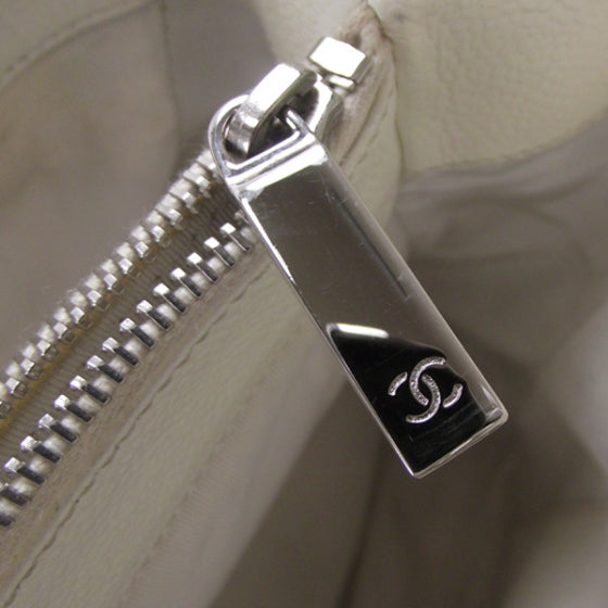 Caviar Grand Shopping Tote GST SHW