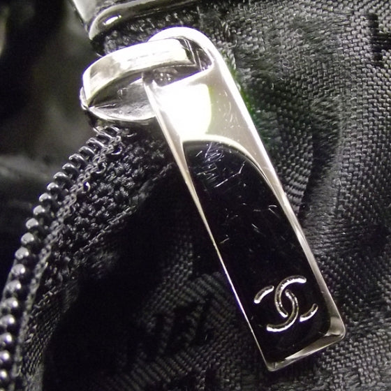 Chanel Vinyl XL Coco Cabas Black 11 of 13