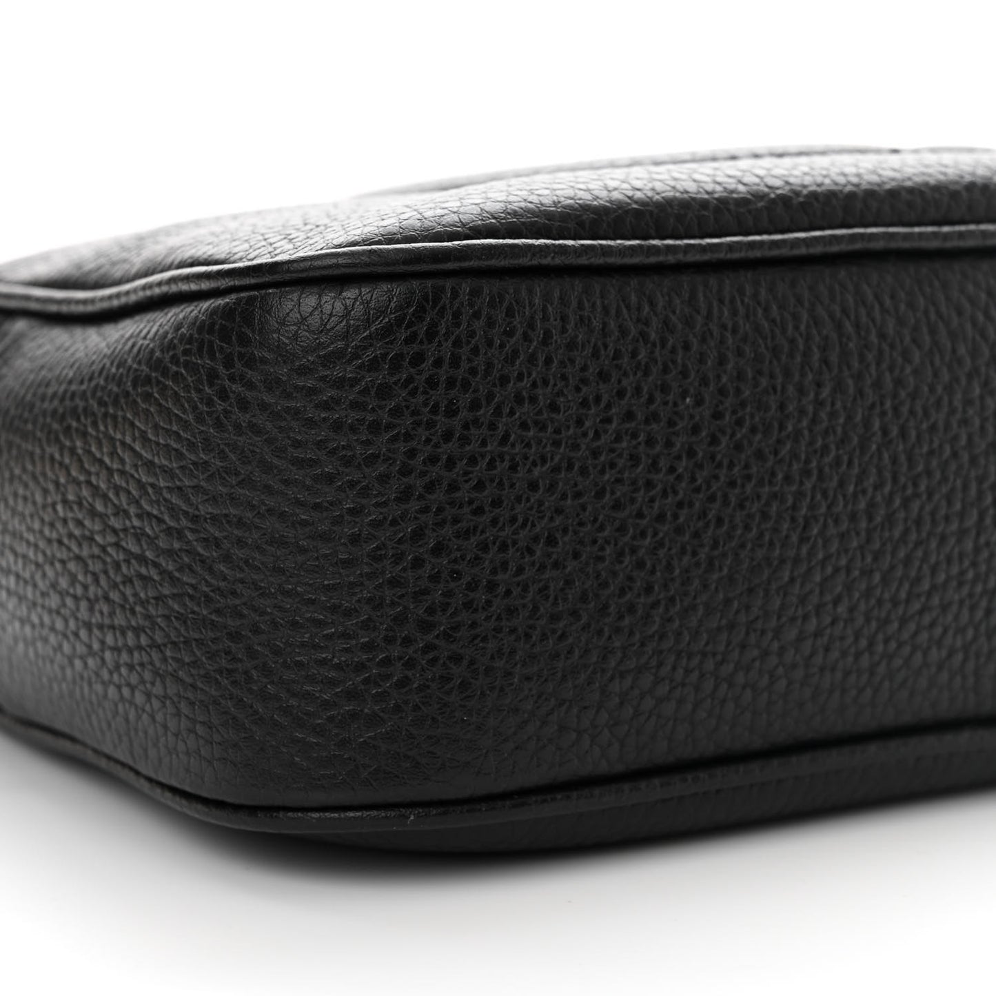Pebbled Calfskin Small Soho Disco Bag Black