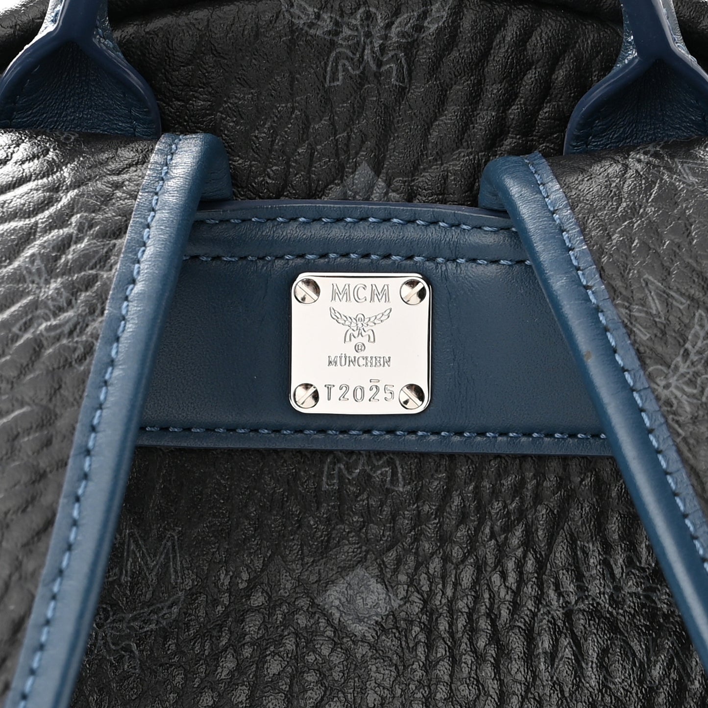 Visetos Chevron Stripe Small Stark Backpack Black