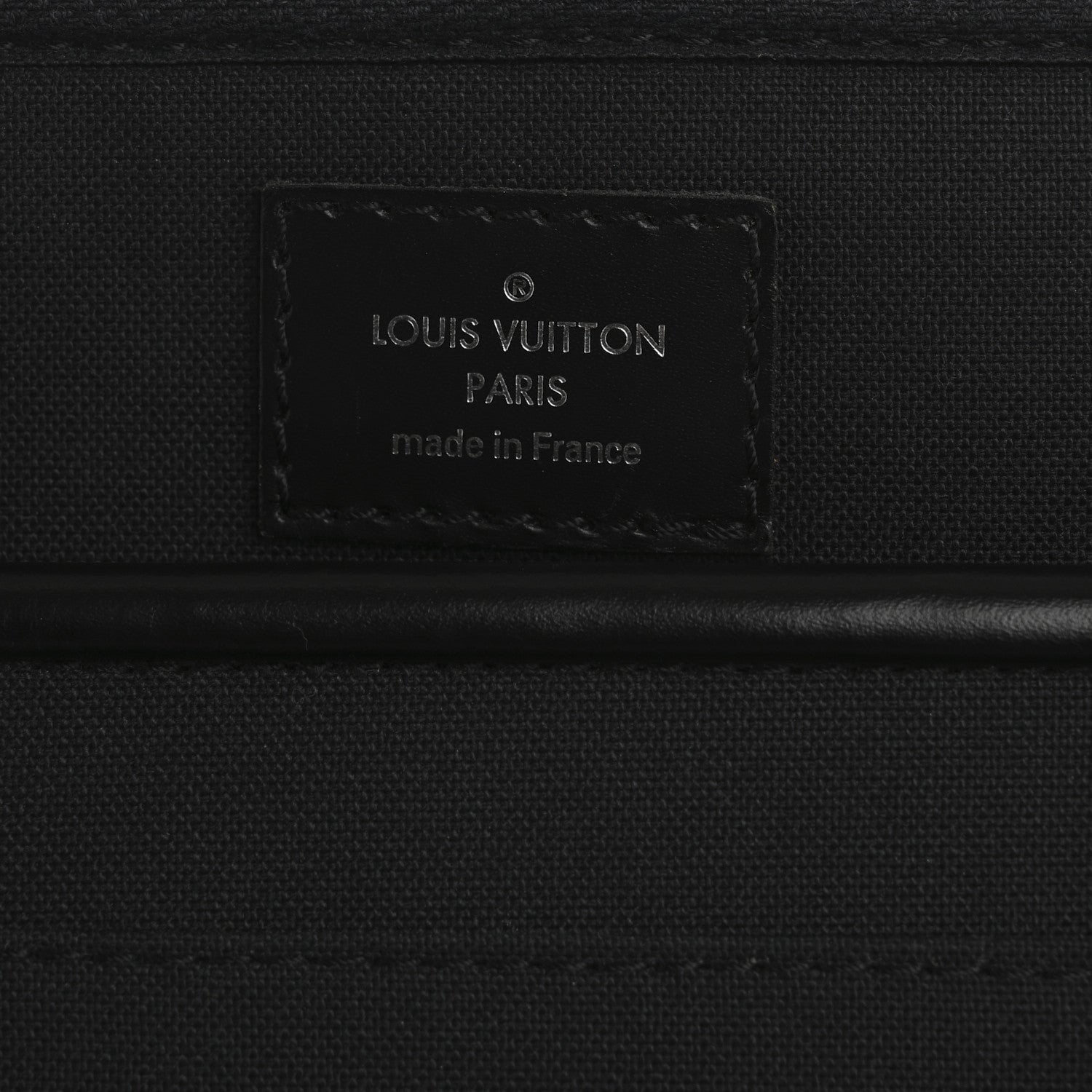 Louis Vuitton Damier Graphite Steeve 8 of 15