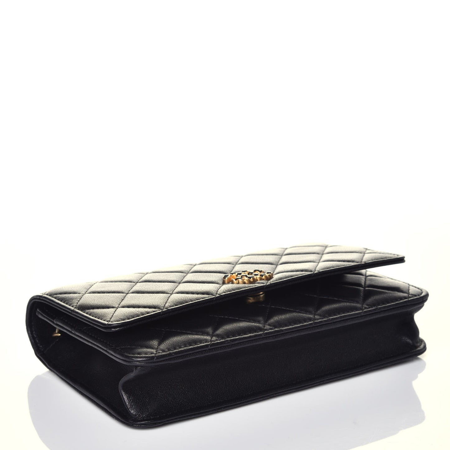 Lambskin Quilted Infinity Wallet On Chain WOC Black