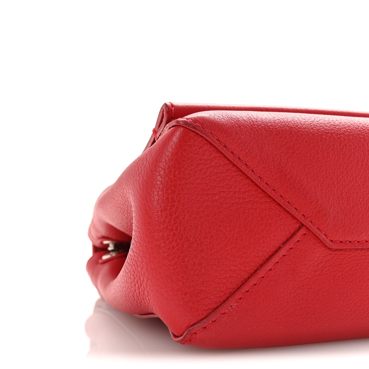 Calfskin Lockme II Chain Bag BB Rubis