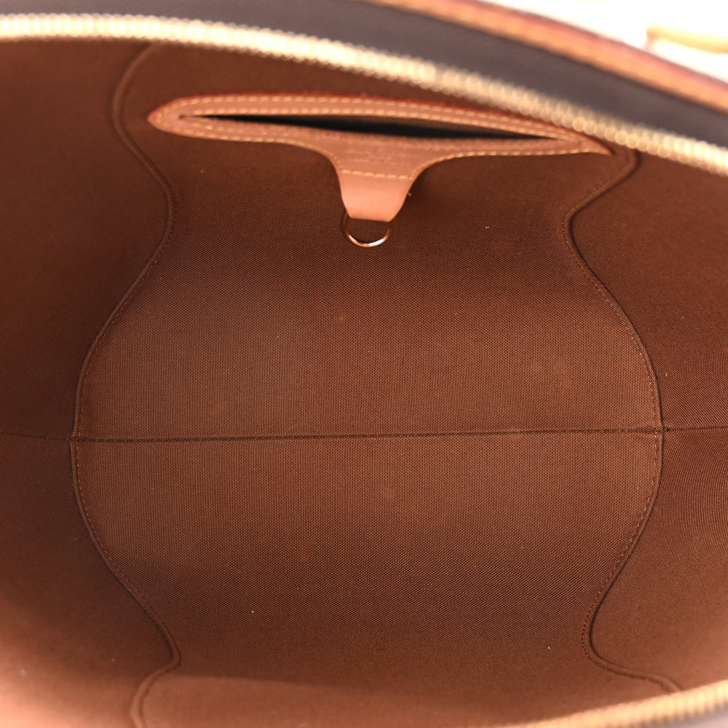 Monogram Ellipse MM
