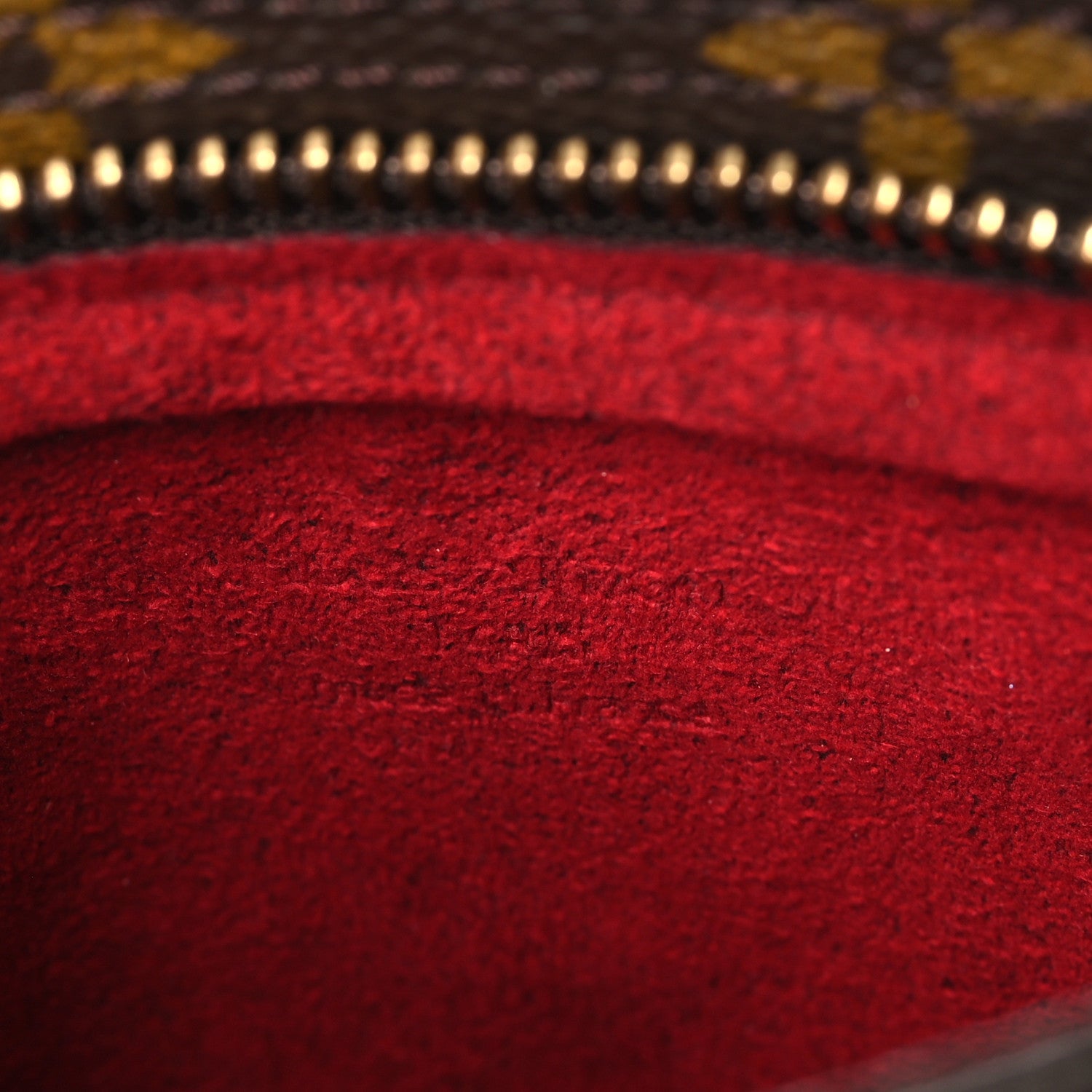 Louis Vuitton Monogram Partition Wristlet 6 of 8