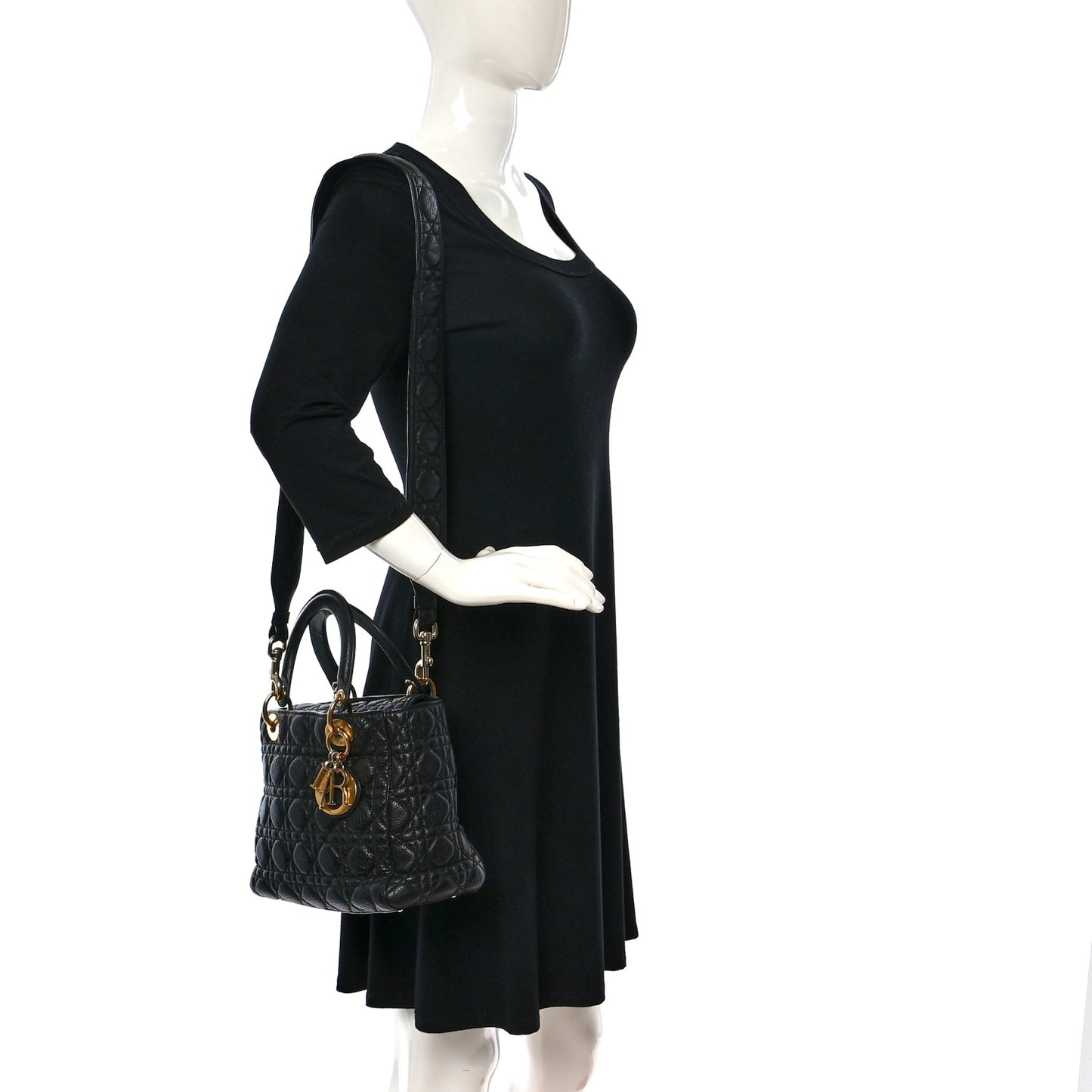 Grained Calfskin Cannage Medium Supple Lady Dior Black
