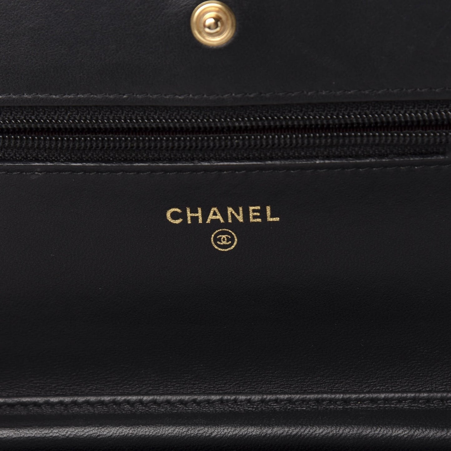 Lambskin Quilted Wallet On Chain WOC Black