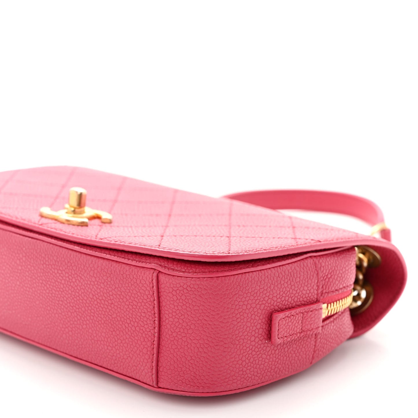 Caviar Diamond Stitched CC Medium Flap Bag Dark Pink