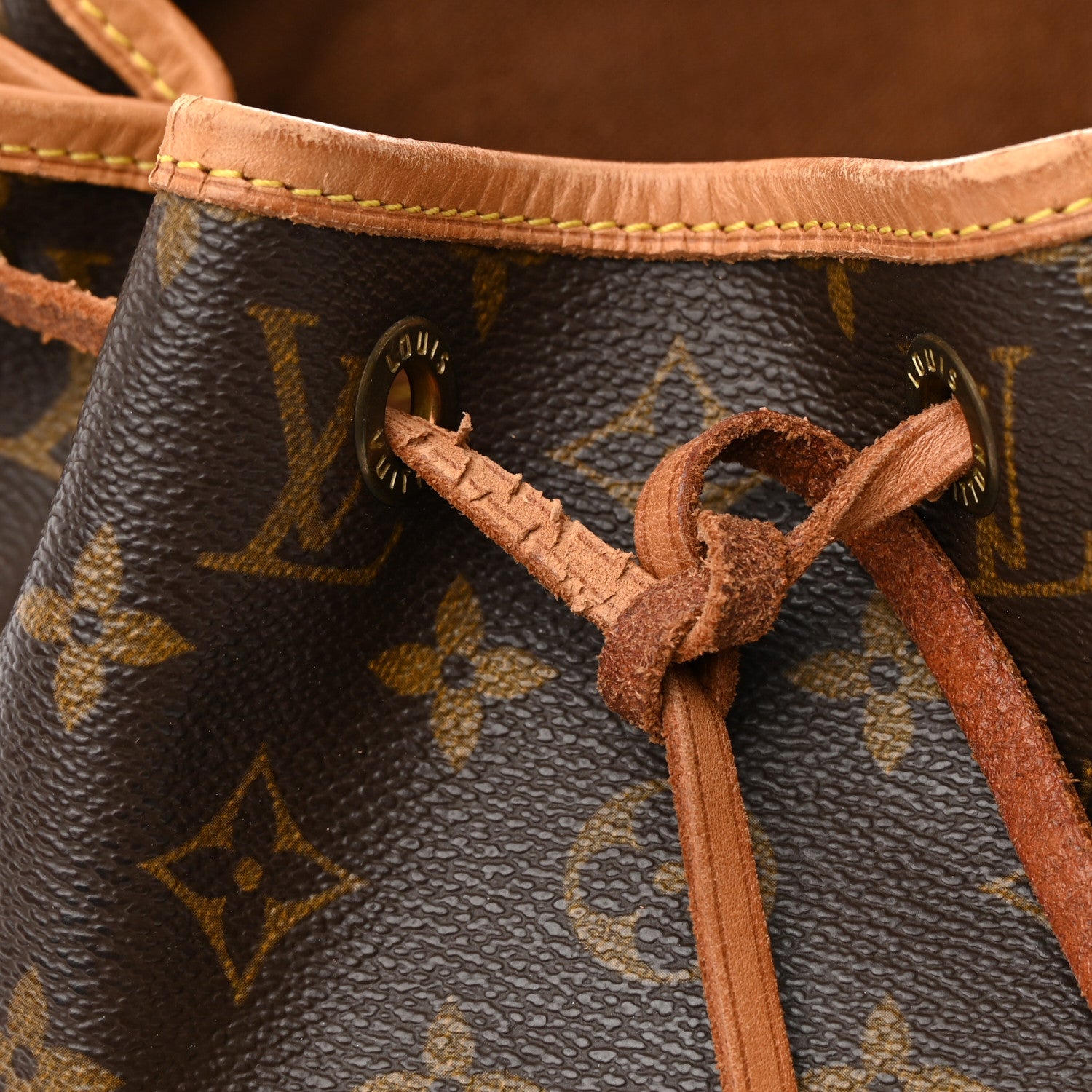 Louis Vuitton Monogram Montsouris MM Backpack 14 of 21