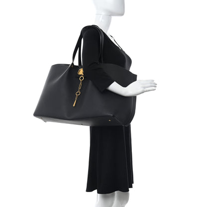Valentino Garavani Grainy Calfskin Large VLogo Escape Shopper Black 2 of 10