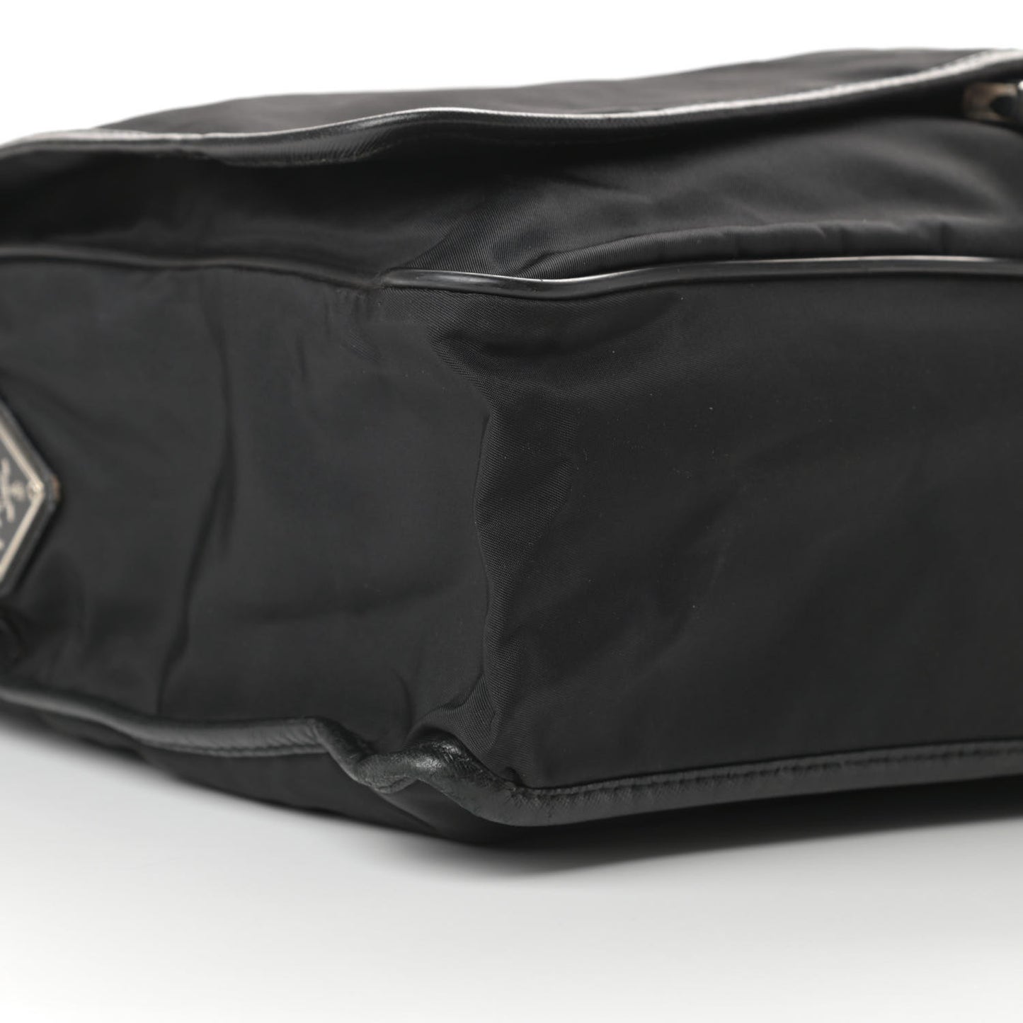 Tessuto Nylon Saffiano Messenger Bag Black
