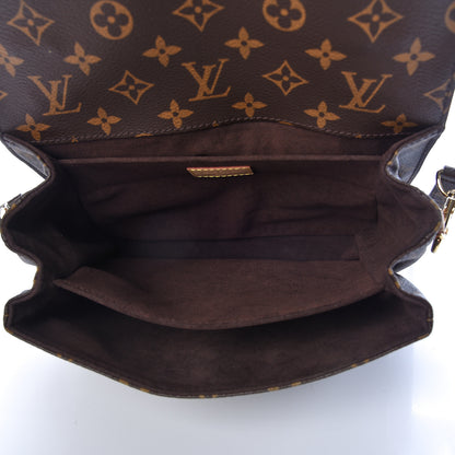 Louis Vuitton Monogram Pochette Metis 5 of 10