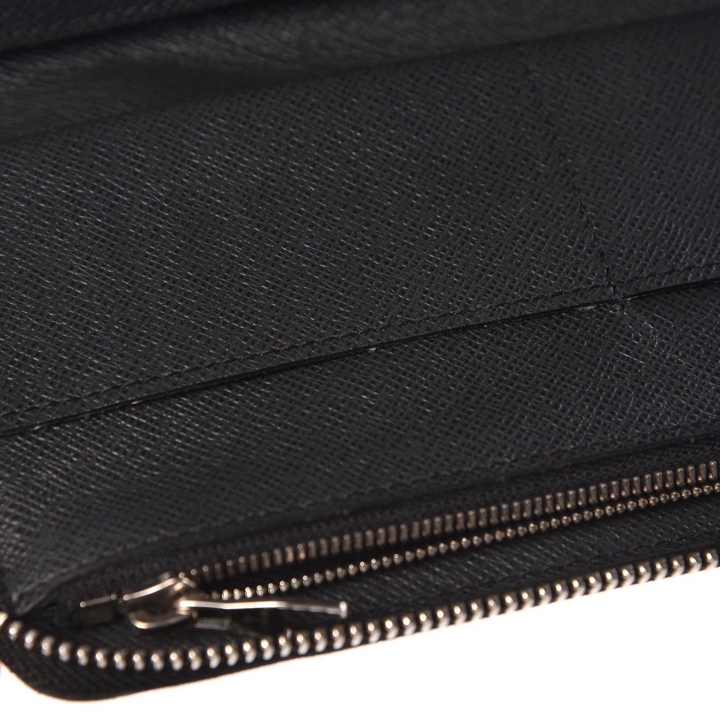 Taiga Vertical Zippy Wallet Ardoise