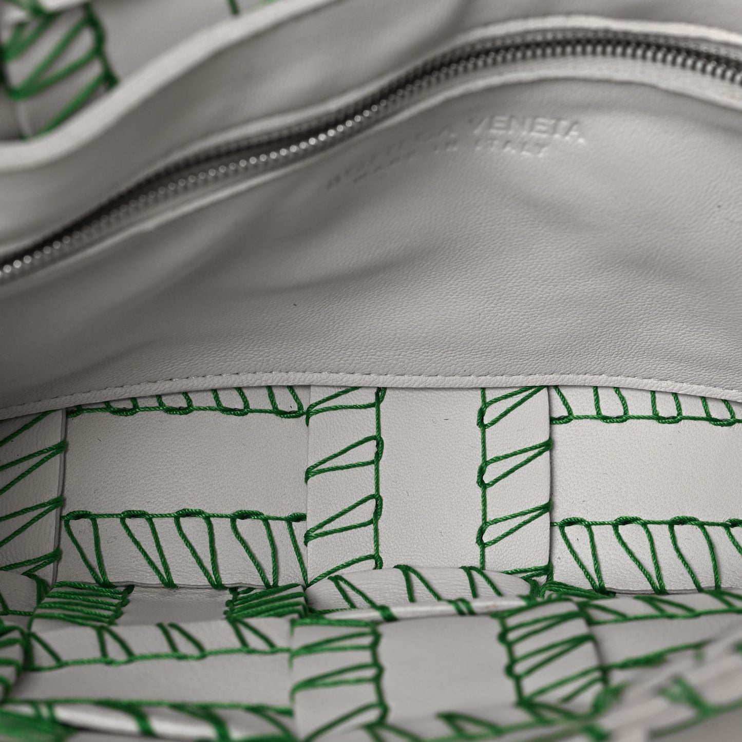 Lambskin Maxi Intreccio Overlock Stitched Cassette Crossbody Bag White Parakeet