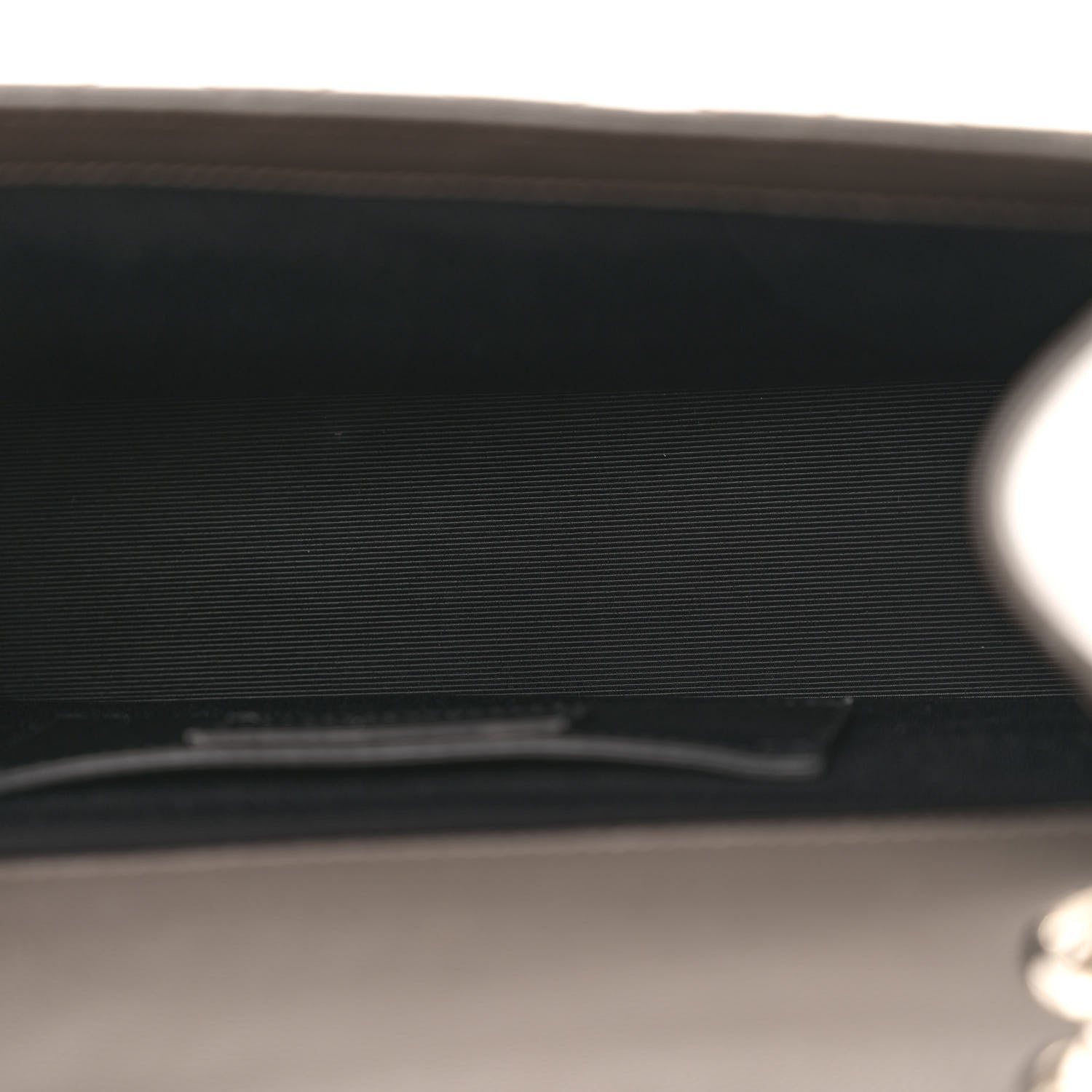 Saint Laurent Grain De Poudre Textured Mixed Matelasse Medium Triquilt Monogram Satchel Earth 5 of 11