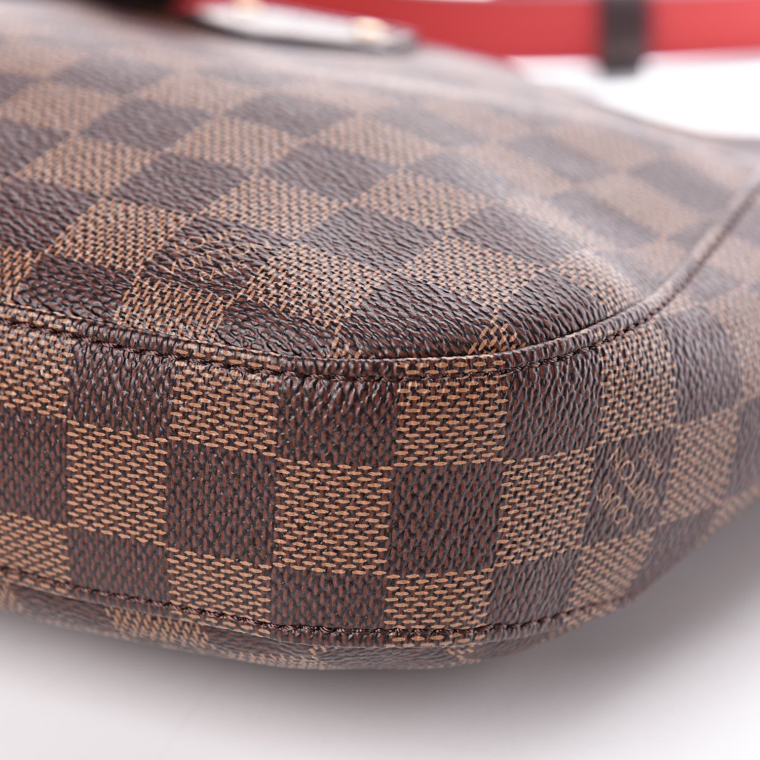 Louis Vuitton Damier Ebene South Bank Besace 10 of 11