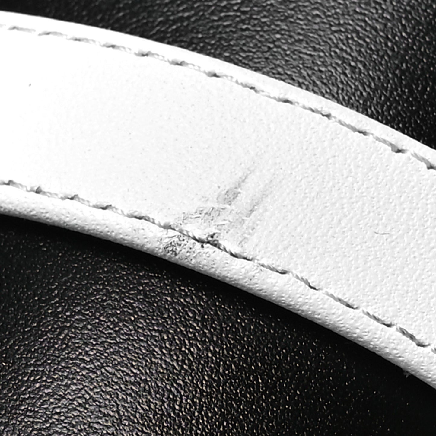 Calfskin Gigi 50 Sandals 40 White Black