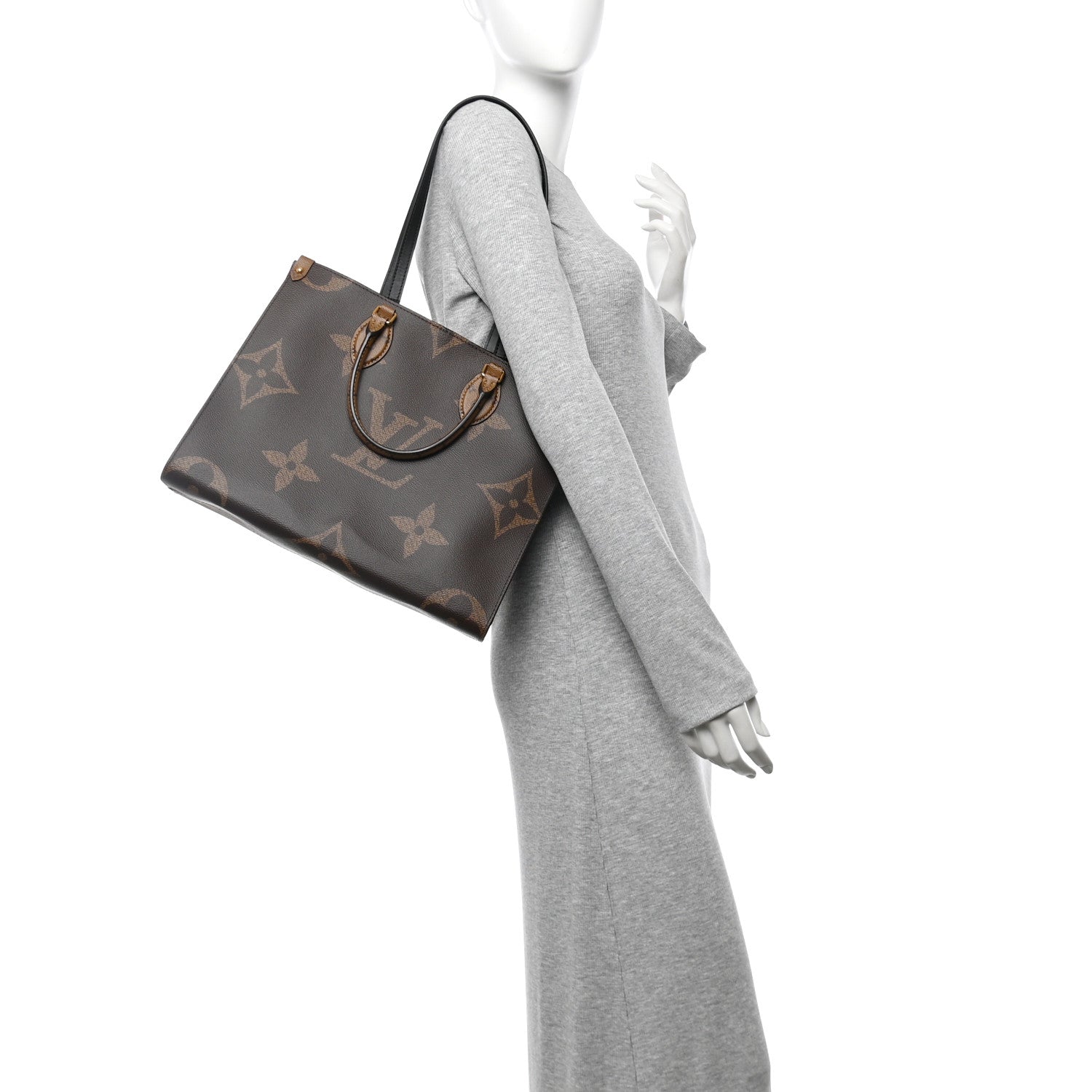 Louis Vuitton Reverse Monogram Giant Onthego MM 2 of 11