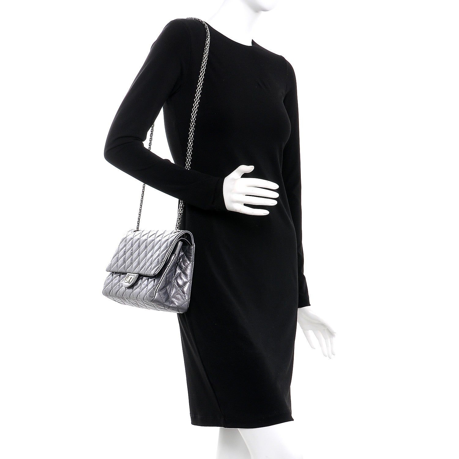 Chanel Metallic Aged Calfskin Quilted 2.55 Reissue 226 Flap Dark Silver 2 of 8
