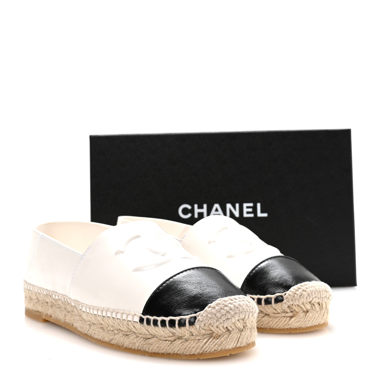 Chanel Shiny Calfskin CC Espadrilles 40 White Black 9 of 9