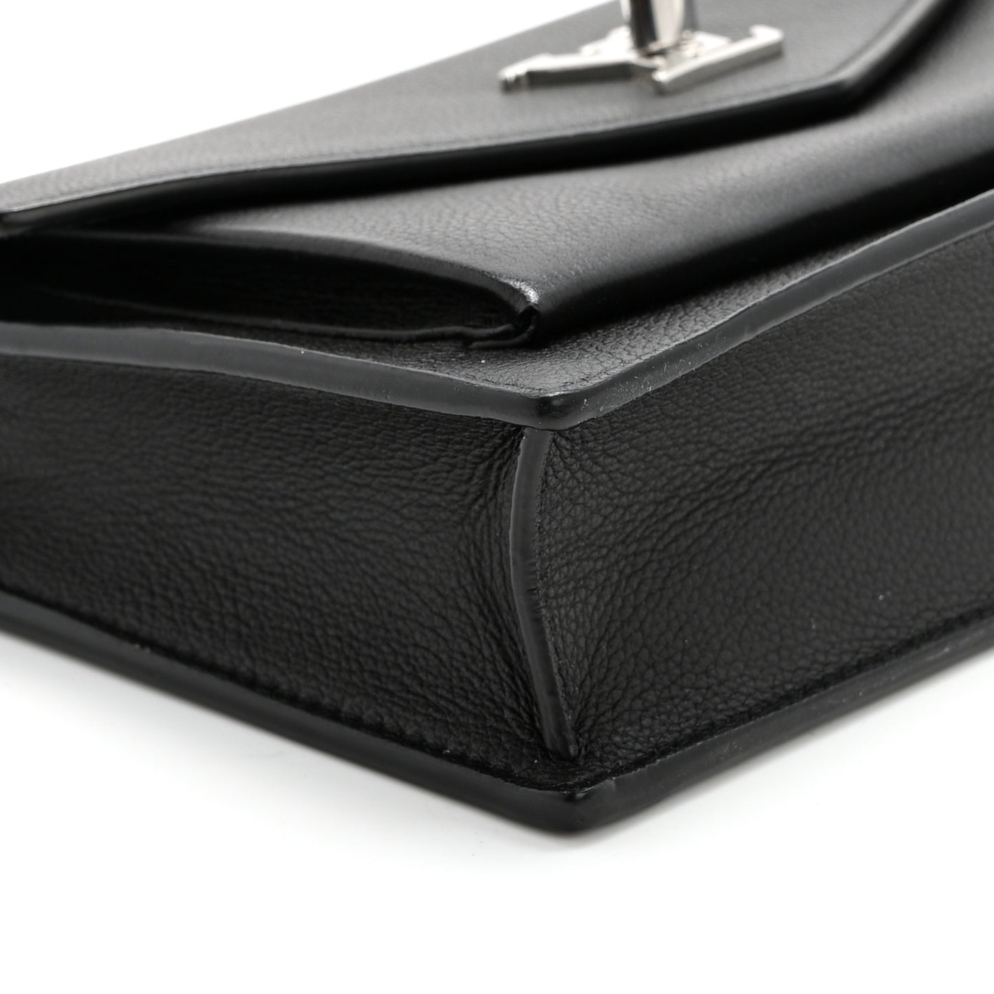 Soft Calfskin My Lockme Pochette Black