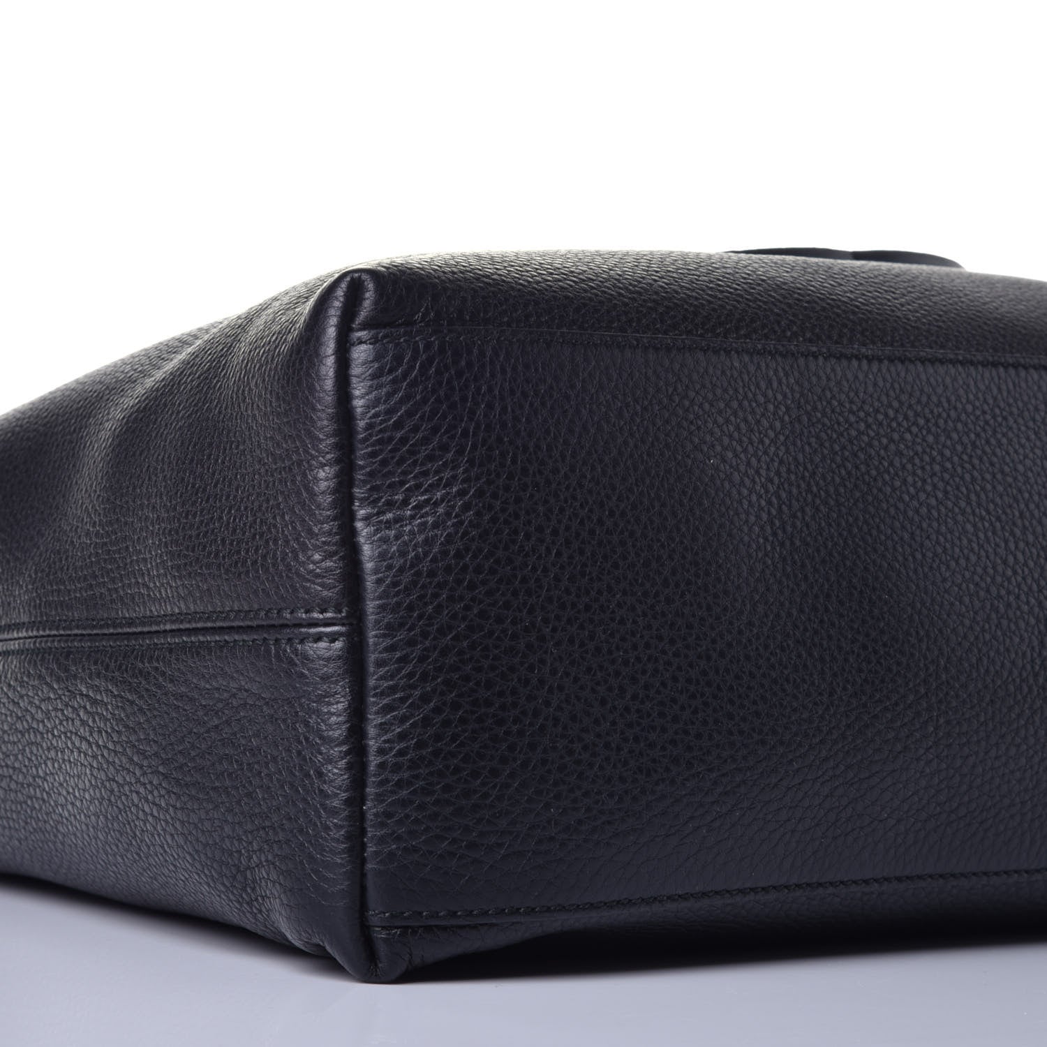 Gucci Pebbled Calfskin Studded Medium Soho Chain Shoulder Bag Black 15 of 17