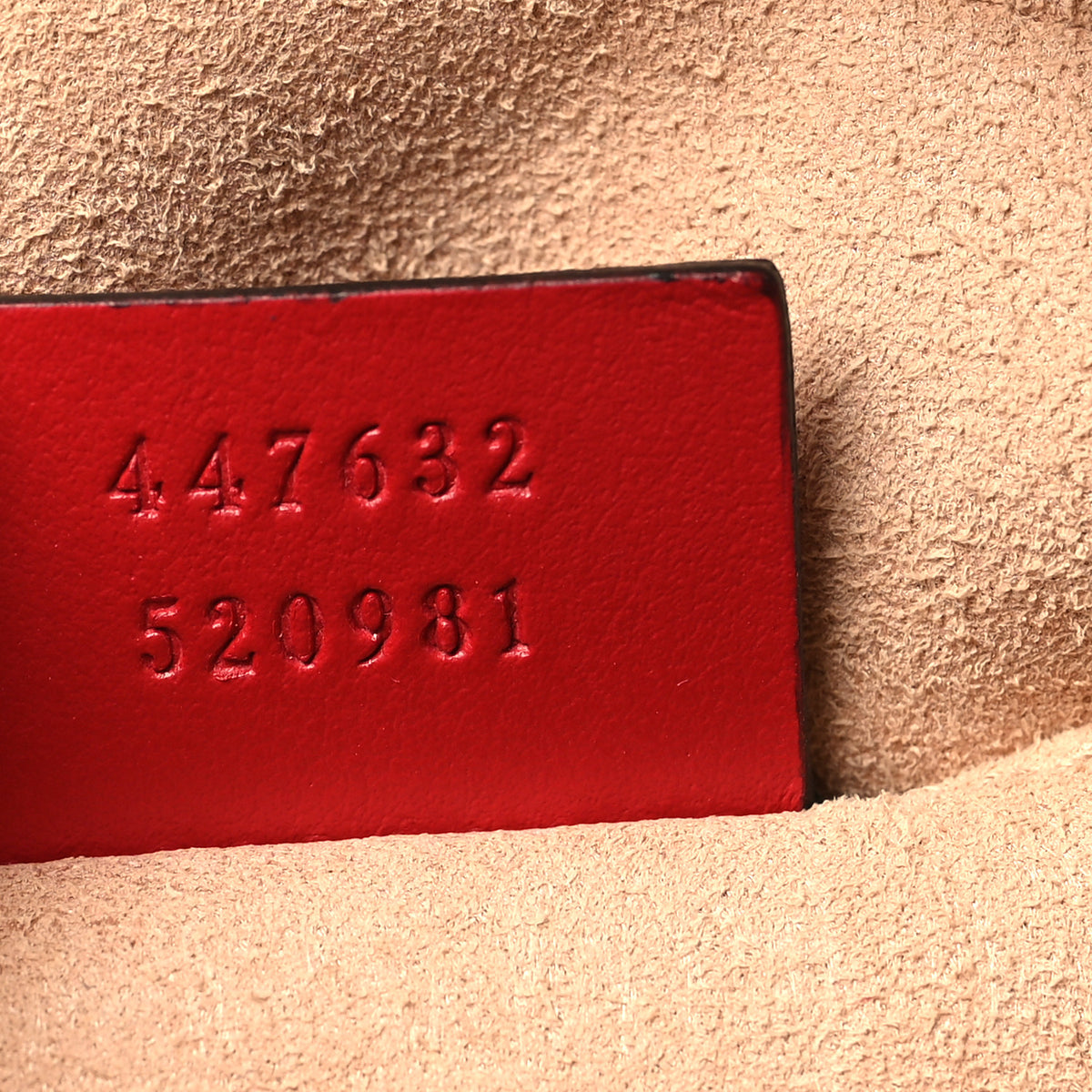 Calfskin Matelasse Small GG Marmont Chain Shoulder Bag Hibiscus Red