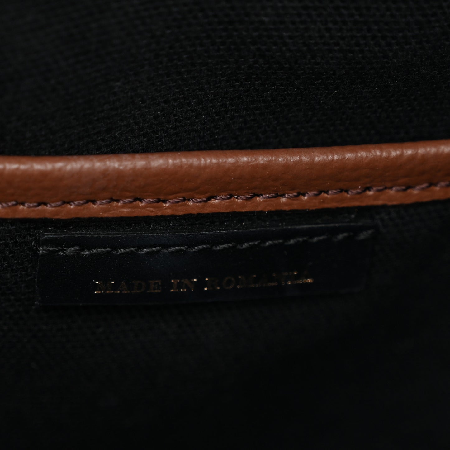 Grainy Calfskin House Check Medium Banner Tote Tan