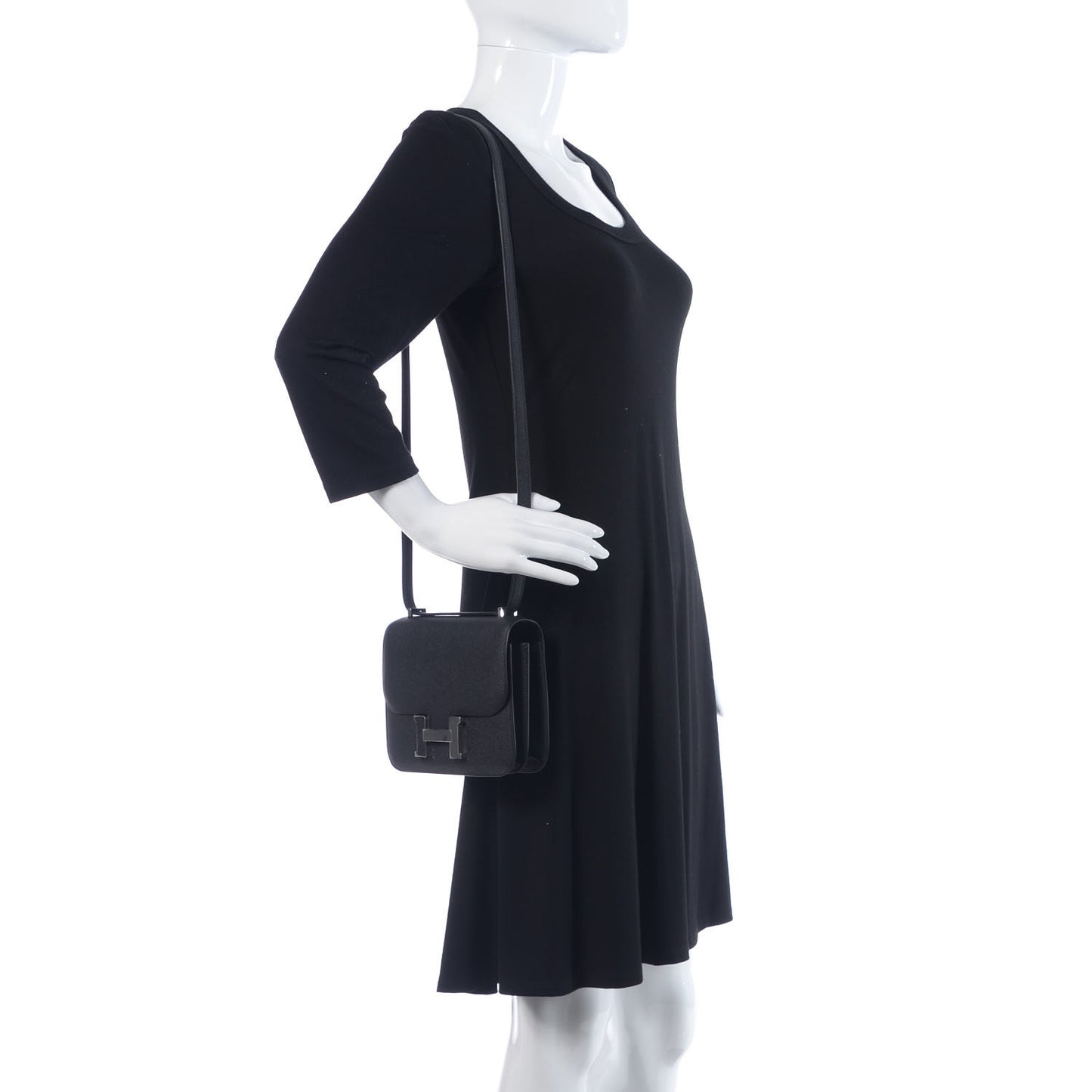 Epsom Constance 18 Black
