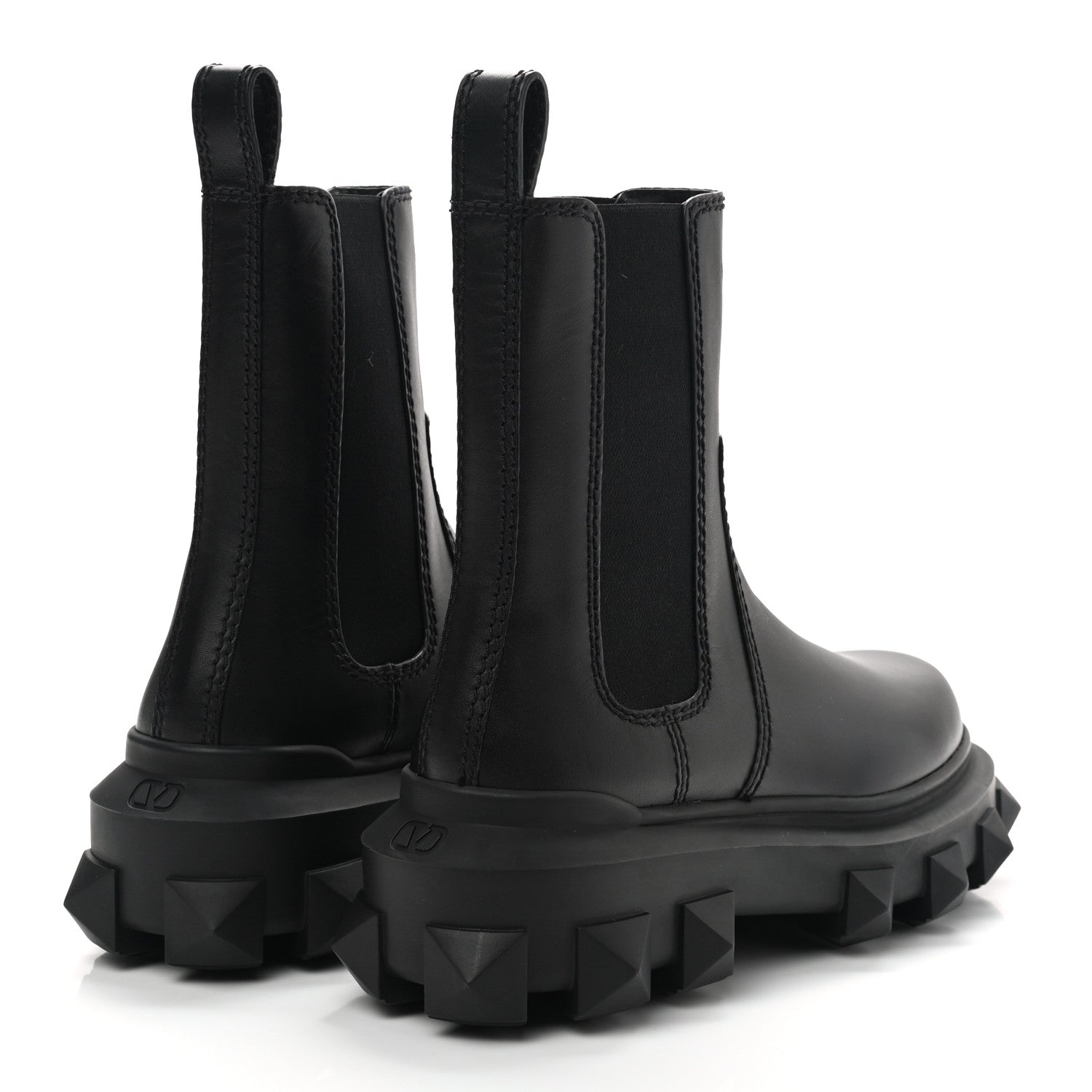 Valentino Garavani Calfskin Womens Trackstud Beatle Chelsea 45/55mm Ankle Boots 36.5 Black 4 of 8