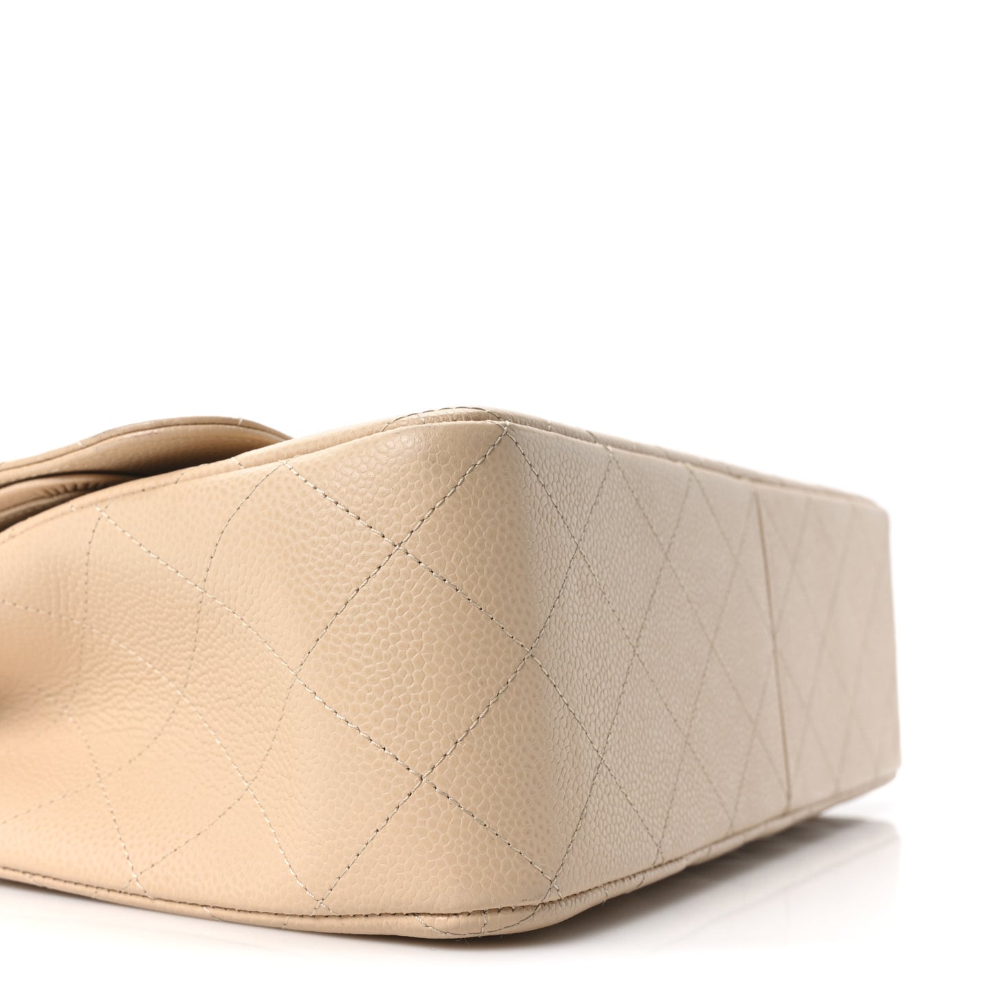 Caviar Quilted Jumbo Double Flap Beige Clair