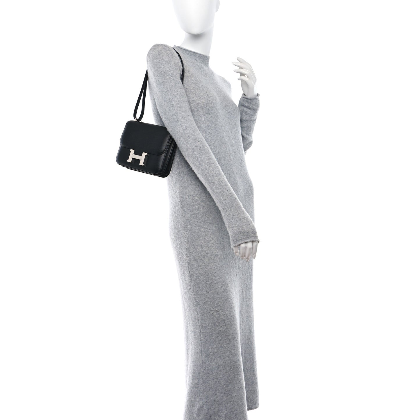 Epsom Constance 18 Black