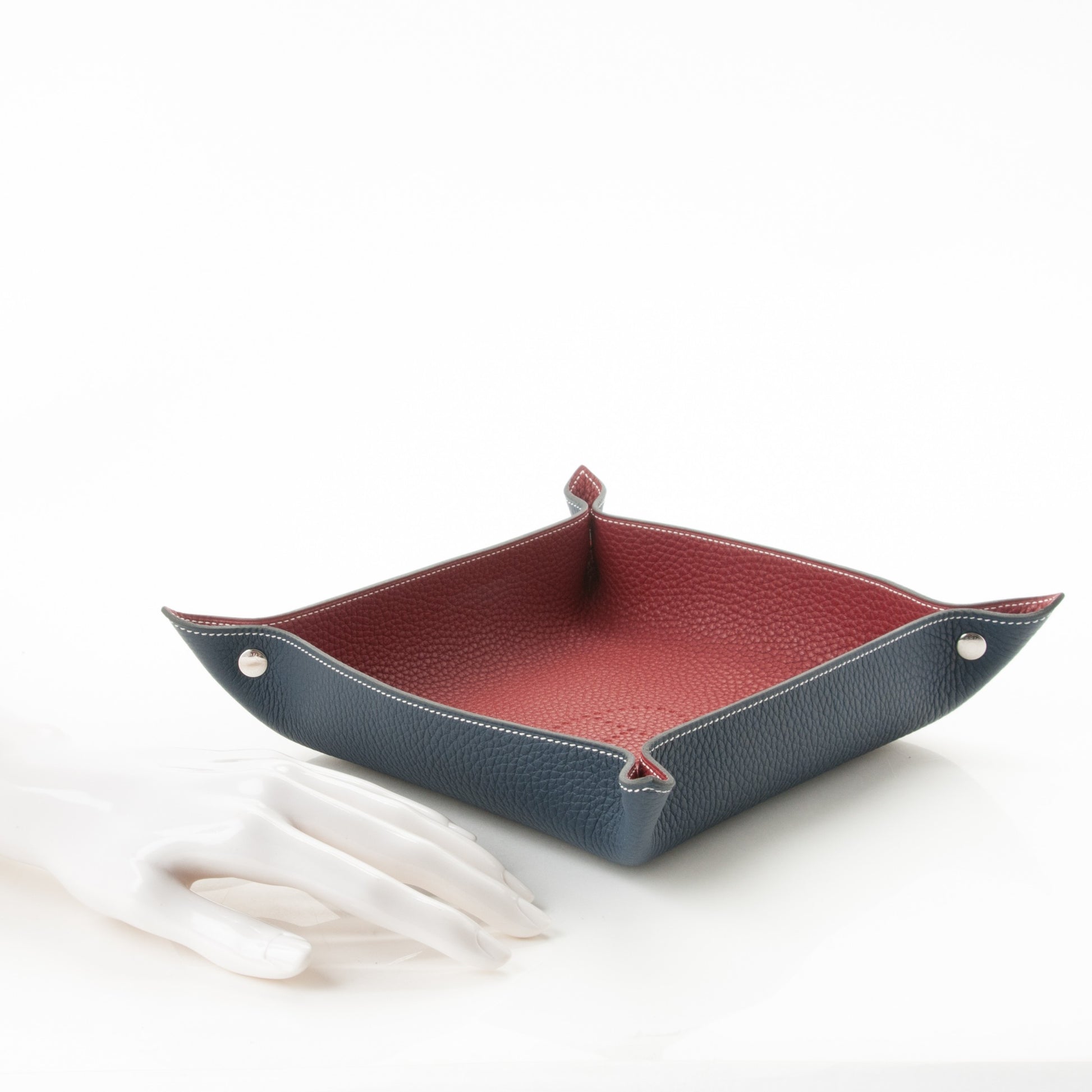 Hermes Taurillon Clemence Mises et Relances GM Change Tray Rouge H Bleu Abysse 2 of 8